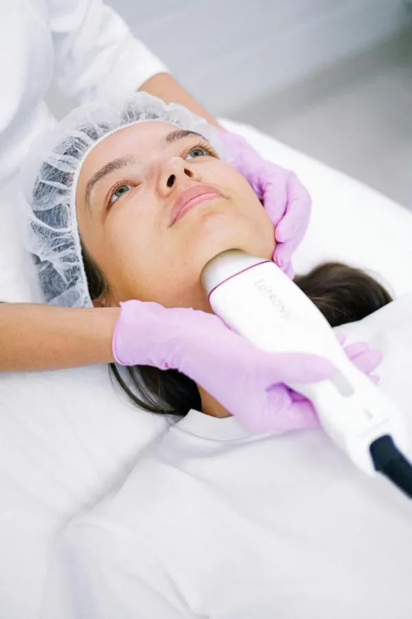 Bases fondamentales pour maîtriser les soins haut de gamme avec technologies